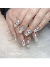 リッシュ ドゥ(RICHE deux)/ワンホンビジューネイル