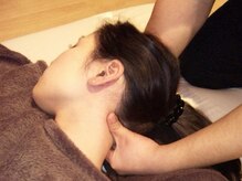 ビーラボ 代々木上原店 タイ古式＆マタニティマッサージ/【首】