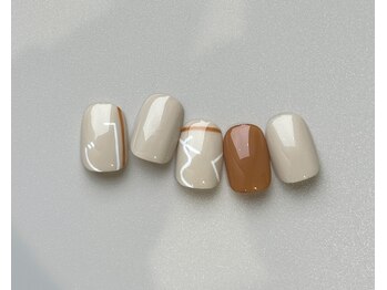 ガレリアエレガンテ KHビル店(GALLARIA Elegante)/シンプル個性派幾何学アート