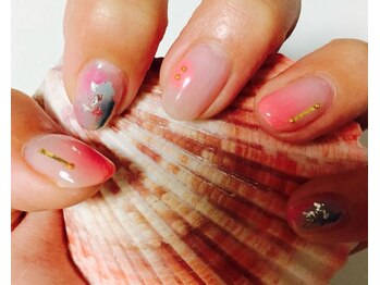 アイラッシュアンドネイル ブルーミン(Bloomin)/ニュアンスネイル