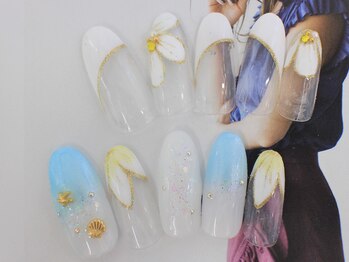 ネイルサロンセレーネ(Selene)/フラワー☆シンプルデザイン