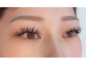 サロン プリマ(Salon Prima)/バインドロック