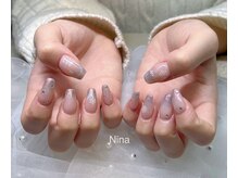 ニナ(Nina)/