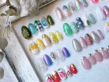 ネイルズ モダ(NAIL'S MODA)の写真/流行に敏感なスタッフによる最旬designにリピーター続出！【定額アート¥7700～】周りと差がつく指先に◇