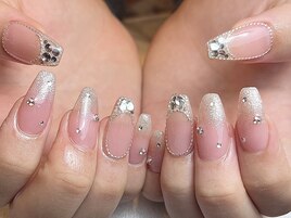 ピンク×シルバーラメ＋ビジュー