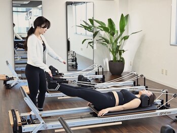 グッドデイズピラティス(Gooddays pilates)の写真/《資格保持者が担当》あなたの体に合わせたオーダーメイドパーソナル◆4種マシンで効果◎姿勢/肩こり改善◇