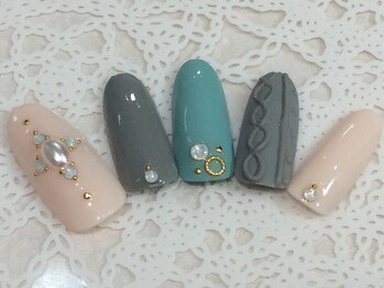 ネイルサロン リリオ(Nail Salon Ririo)/ニットネイル