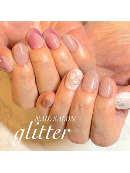 ネイルサロン グリッター(NAIL SALON glitter)/アシメネイル