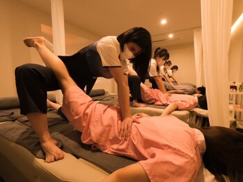 セレスティークスパ(Celestique Spa)の写真/【関西で希少！ベトナム式スパのサロン】本場のベトナムで修行を重ねたスタッフが勢ぞろいで高技術☆