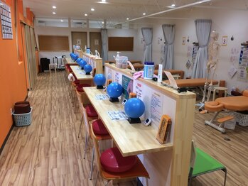 坂之上鍼灸整骨院/店内【骨盤矯正/肩こり/腰痛】