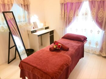 ルンソルテ(lunsoleto)の写真/【住宅街に隠れ家SalonがOPEN☆】個室ありのプライベート空間でゆったりリラックスしながらリフレッシュ♪
