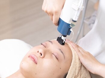 ラボーテエサンテ バイ ティアラ(la beaute et sante by Tiara)の写真/【肌革命マシンLit★】幹細胞を深部へ導入し細胞レベルの若見えを実現!毛穴/肌荒れ/年齢肌を肌質から改善♪