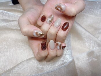 アゼル(Azel)の写真/【シンプル～トレンド◎】マグネット&フラッシュネイル¥6000→¥5800/定額&持ち込みも♪パラジェル導入！