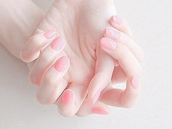 レディスペ ネイル(Redispe nail)の写真/マニキュアでもプロの技術で指先を彩り、お休み期間中もオシャレを楽しもう♪自分で簡単にオフできるのも◎