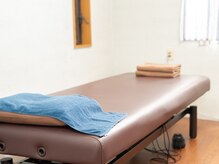 たかこの鍼/ベッド１台のプライベート院