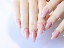 ELVIAの雰囲気(肌にすっと馴染む上質カラーを豊富に取り揃えています。)
