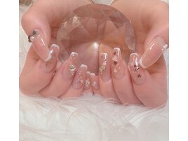 ハート埋め込みネイル