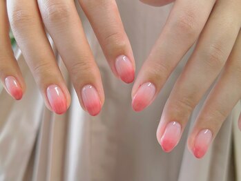 アイ アンド ネイル ロカヒ(Eye & nail LOKAHI)/カラグラ