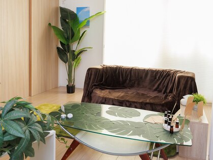 ヘッドスパ&足つぼ・ハンドマッサージサロン La Chambre Verteの写真