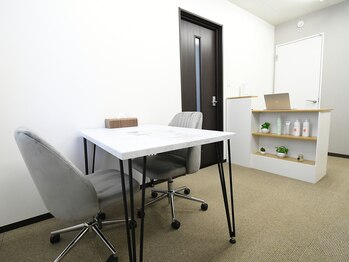 エン(EN)/落ち着いた受付です◎