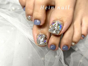 ヘインネイル(Hein nail)の写真/夏の足元はフットネイルで彩りを♪サンダルに映えるカラーで見る度テンションの上がるお気に入りのお爪へ☆