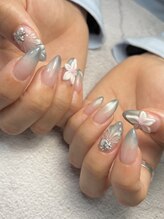 ローレル(Laurel)/プルメリアネイル