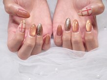 グラシアス(Gracias)の雰囲気（秋冬に映える大人可愛いチェック♪シンプルネイルおすすめ◎）