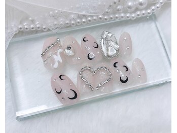 推し活ネイル定額コース　8300円