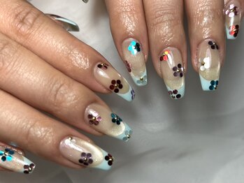 パティアンネイル(PATTYIAN NAIL)の写真/【小路/今里/布施】持ち込みデザイン歓迎◎手描きアートに自信あり！あなたの理想の指先を実現いたします☆