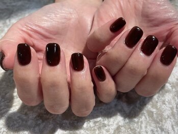 ネイル専門シェアサロンFemme