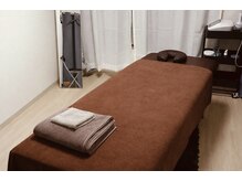 ベッドひとつのプライベートサロンです！☆