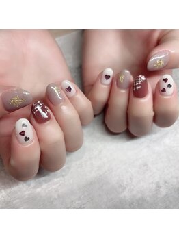 エーナイン イオンモール三川店/バレンタインネイル