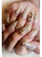 プッカ(Pukka)/人気のスカルプ深めのグラデ