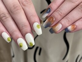 じゅわんとニュアンスネイル