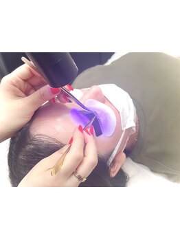 仕事帰り・早朝OKのサロン