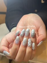 ヒトミネイルサロン(HITOMI NAIL SALON)/チェック＆雪の結晶ネイル