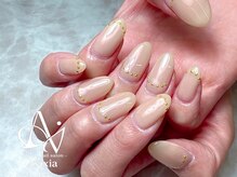 上品ベージュネイル