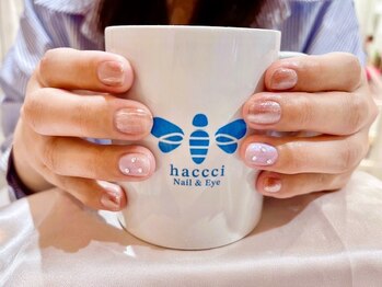 ハッチ(haccci)の写真/おいしいコーヒーや紅茶をいただきながらカウンセリング。大人女性のネイルやまつ毛の悩みに寄り添います。
