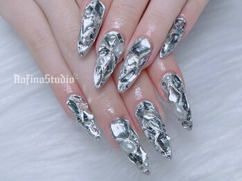 ラフィーナ 新宿 代々木店(RAFINA)/