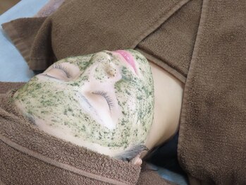 リスール(Re’seule)/大人気♪無添加ハーブピーリング