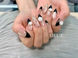 黒フレンチ×薔薇×ドット