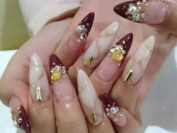 ネイビー(Naivy)/スカルプ つけ放題 大理石