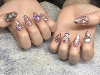 モレリア(morelia)/キラキラネイル