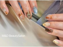 エム アンド ディー 武蔵小杉店(M&D)/贅沢なニュアンスネイル