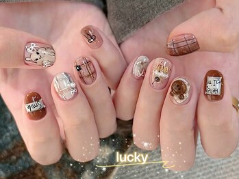 ラッキー(Lucky)/韓国風ネイル
