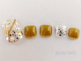 ●フットジェル　￥９，９００