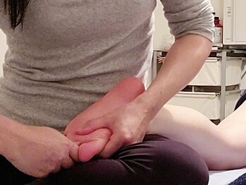 モイサ(MOISA)/足の指一本一本…