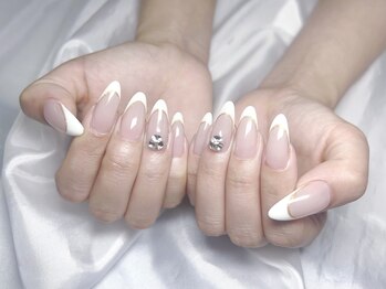 ヤシネイル(Yashi Nail)/ゴージャス持込 フレンチパーツ