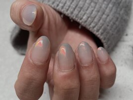 mirror nail