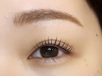 エマ(EMA)の写真/一人ひとりの瞳に寄り添うオーダーメイド提案。目の形を活かした“似合わせ”で目元のお悩みも解消◎[練馬]